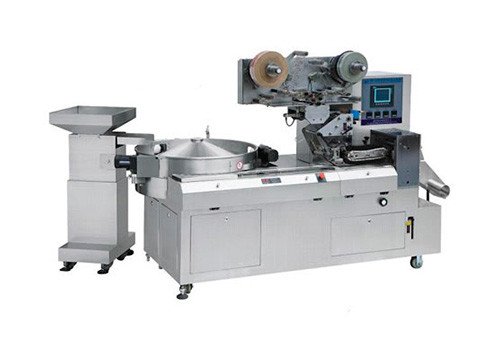Automatic machine for packing sweets, DXD-800