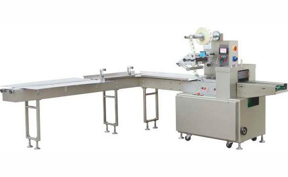 Automatic Candy Feeding Pillow Wrapping Machine FW-380 