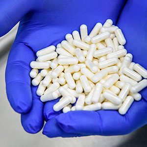 Минпромторг установил требования к производству лекарств в новых регионах