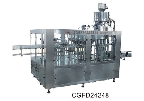CGFD Series Rinsing Balanced Pressure Filling and Screw Capping Machine 